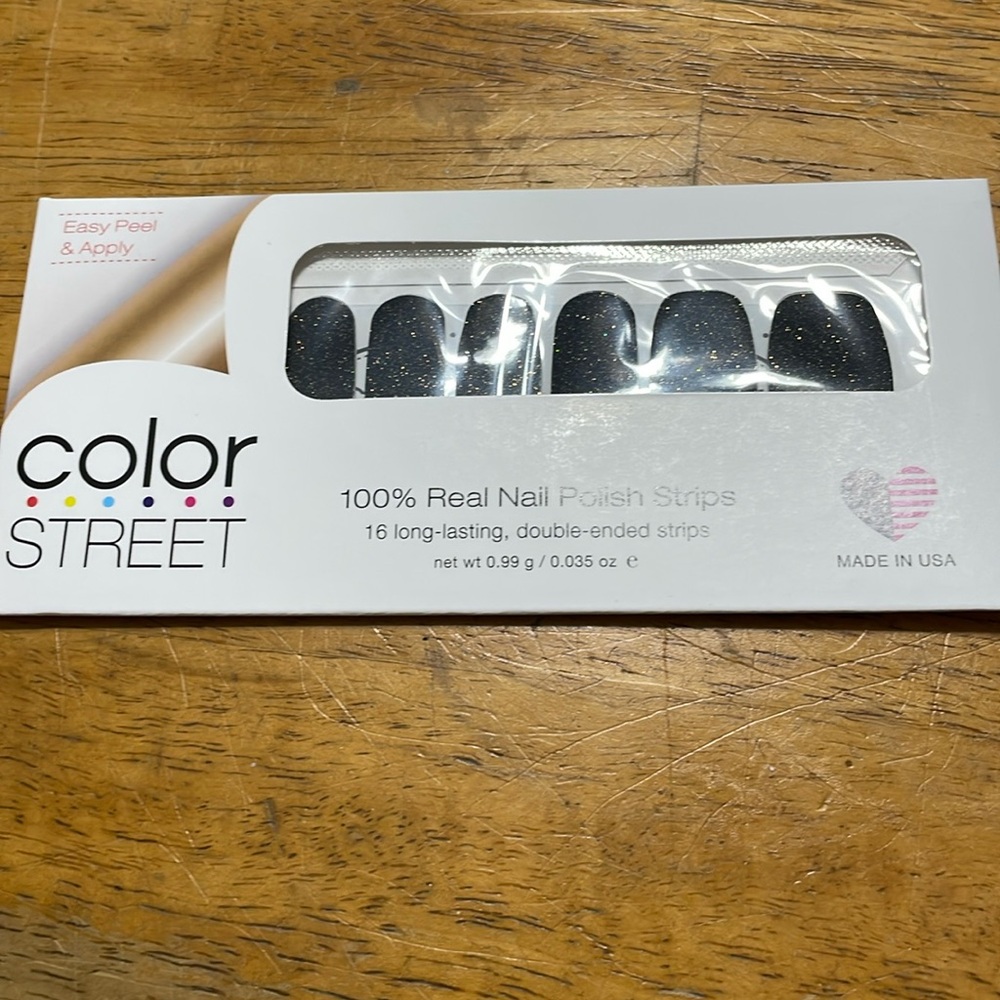 Color Street nail polish